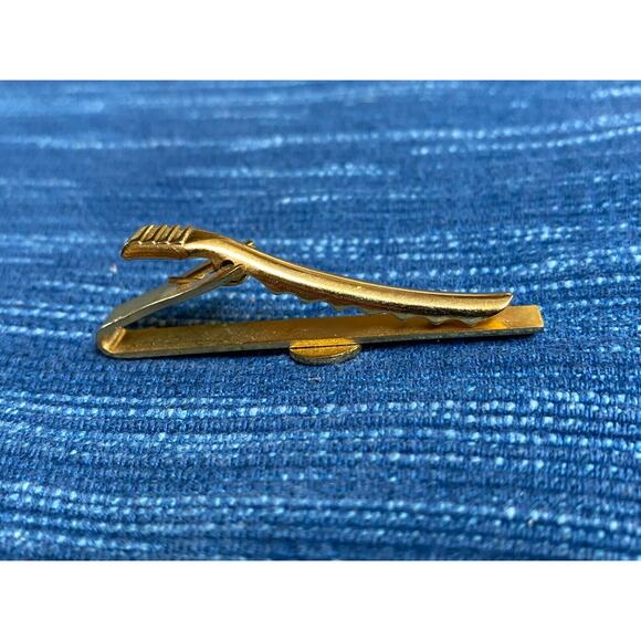 Vintage Tie Bar Clip 76 Gas Station Advertising Promotional Enamel Logo 971A - Picture 2 of 3